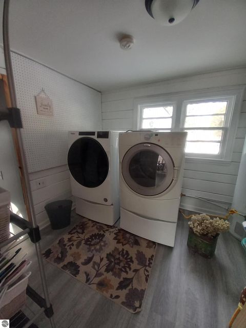 Tiny photo for 806 S Main Street, Au Gres, MI 48703 (MLS # 1942307)