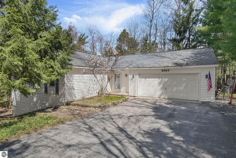 Photo of 3317 N Timberwood Drive, Traverse City, MI 49686 (MLS # 1945245)