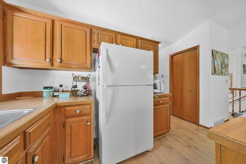 Tiny photo for 3317 N Timberwood Drive, Traverse City, MI 49686 (MLS # 1945245)