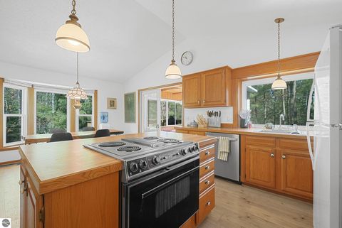 Tiny photo for 3317 N Timberwood Drive, Traverse City, MI 49686 (MLS # 1945245)