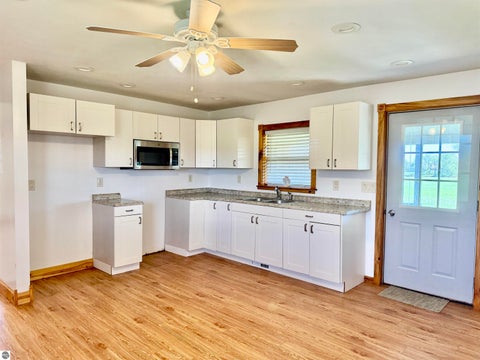 Tiny photo for 11326 E Monroe Road, Merrill, MI 48637 (MLS # 1951872)