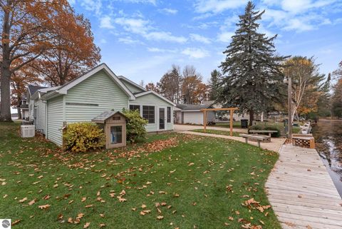 Tiny photo for 224 W Lake Drive, Cadillac, MI 49601 (MLS # 1941131)