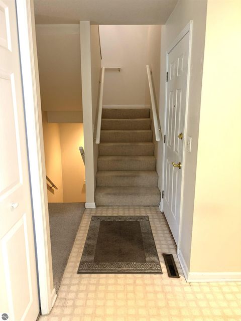 Tiny photo for 1517 E Gaylord Street #B, Mt Pleasant, MI 48858 (MLS # 1944161)