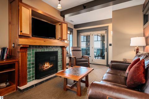 Tiny photo for 2035 N US-31 N #401, Traverse City, MI 49686 (MLS # 1932077)