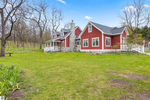 Tiny photo for 6373 Shanty Creek Road, Bellaire, MI 49615 (MLS # 1945258)