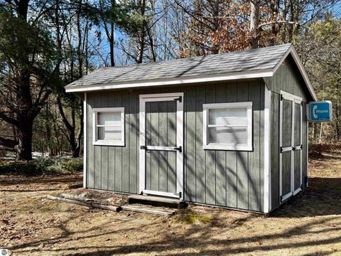 Tiny photo for 21238 Lakola Road, Tustin, MI 49688 (MLS # 1942941)