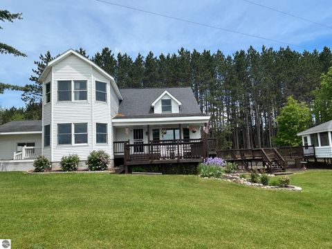 Tiny photo for 21238 Lakola Road, Tustin, MI 49688 (MLS # 1942941)