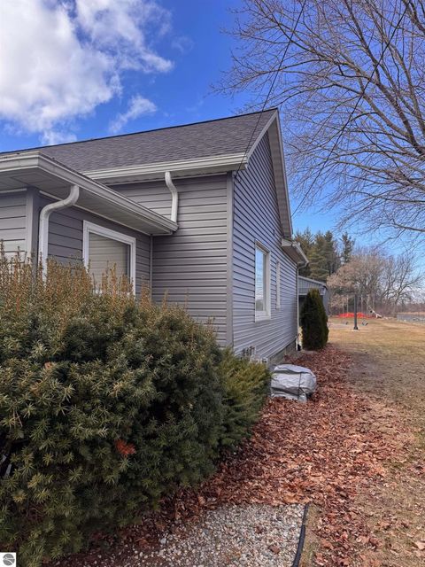 Tiny photo for 1121 W Midland Road, Bay City, MI 48706 (MLS # 1943304)
