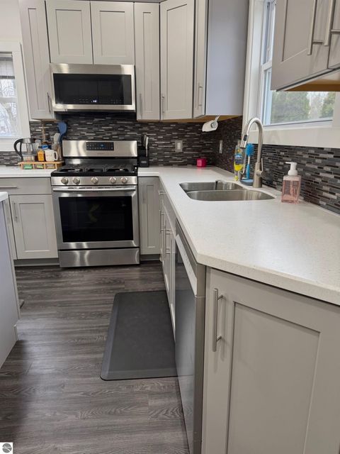 Tiny photo for 1121 W Midland Road, Bay City, MI 48706 (MLS # 1943304)