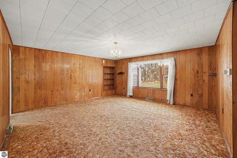 Tiny photo for 7495 E McBrides Road, Edmore, MI 48829 (MLS # 1943086)