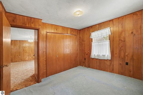 Tiny photo for 7495 E McBrides Road, Edmore, MI 48829 (MLS # 1943086)