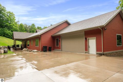 Tiny photo for 125 W Lakeview Rd, Levering, MI 49755 (MLS # 1941543)