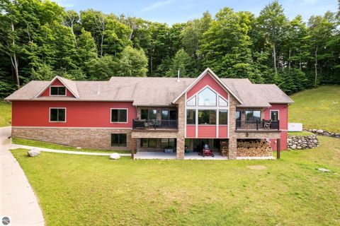 Tiny photo for 125 W Lakeview Rd, Levering, MI 49755 (MLS # 1941543)