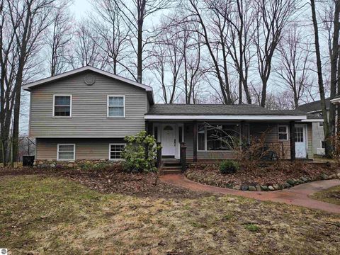 Photo of 2475 E Potter Road, Traverse City, MI 49696 (MLS # 1943750)