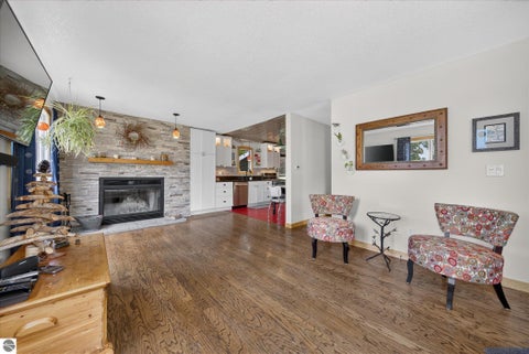 Tiny photo for 172 St Marys Lake Road, Battle Creek, MI 49017 (MLS # 1949092)