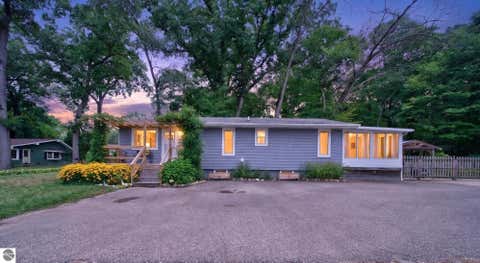 Tiny photo for 172 St Marys Lake Road, Battle Creek, MI 49017 (MLS # 1949092)