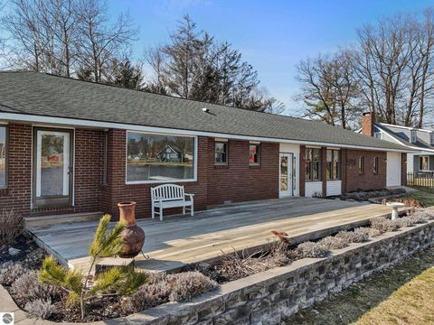 Tiny photo for 111 S Dana Trail, Lake City, MI 49651 (MLS # 1943714)