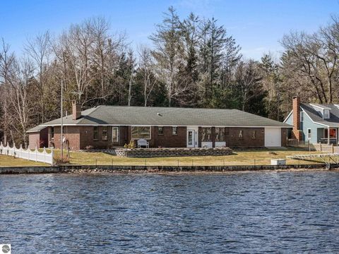 Tiny photo for 111 S Dana Trail, Lake City, MI 49651 (MLS # 1943714)