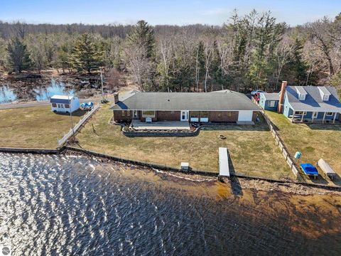 Tiny photo for 111 S Dana Trail, Lake City, MI 49651 (MLS # 1943714)