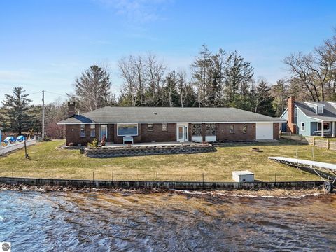 Tiny photo for 111 S Dana Trail, Lake City, MI 49651 (MLS # 1943714)