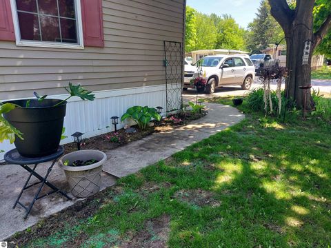 Tiny photo for 1668 Rex Place, Traverse City, MI 49686 (MLS # 1946292)