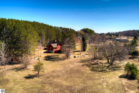 Tiny photo for 7556 Kingsley Road, Kingsley, MI 49649 (MLS # 1943902)