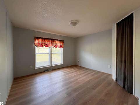 Tiny photo for 3749 N 29 1/4 Road, Mesick, MI 49668 (MLS # 1949541)
