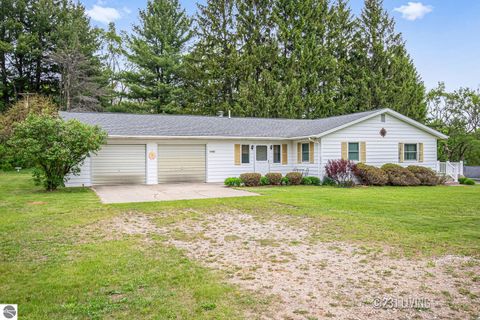 Tiny photo for 11888 Hickin Road, Rapid City, MI 49676 (MLS # 1941679)
