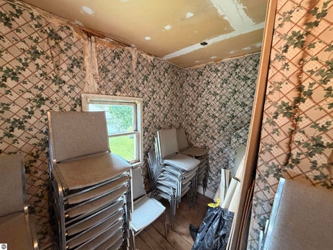 Tiny photo for 1117 Michigan Avenue, Alma, MI 48801 (MLS # 1949072)