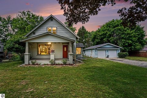 Tiny photo for 1309 Rosedale Street, Alma, MI 48801 (MLS # 1947002)