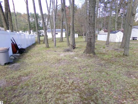 Tiny photo for 8733 Arbutus, Farwell, MI 48622 (MLS # 1944990)