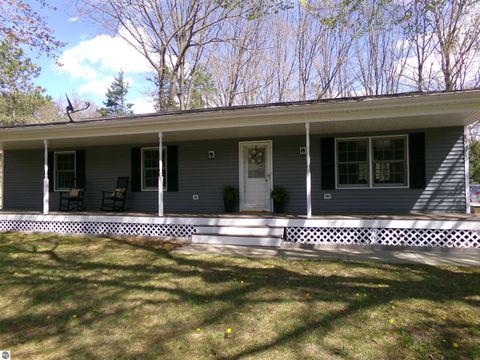 Tiny photo for 8733 Arbutus, Farwell, MI 48622 (MLS # 1944990)