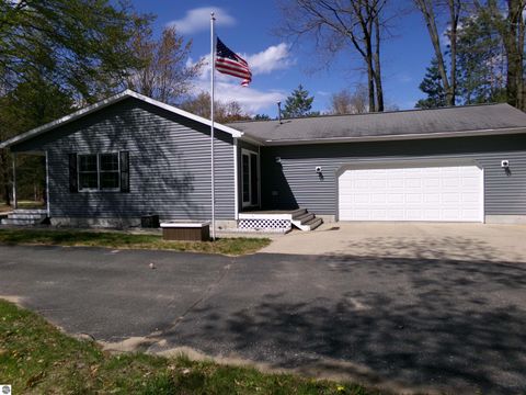 Tiny photo for 8733 Arbutus, Farwell, MI 48622 (MLS # 1944990)