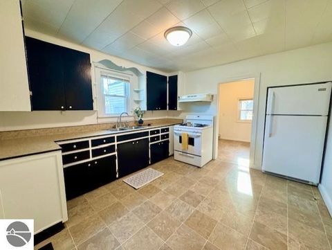 Tiny photo for 421 Brown Street, St Louis, MI 48880 (MLS # 1941534)