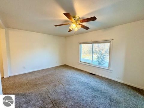 Tiny photo for 421 Brown Street, St Louis, MI 48880 (MLS # 1941534)