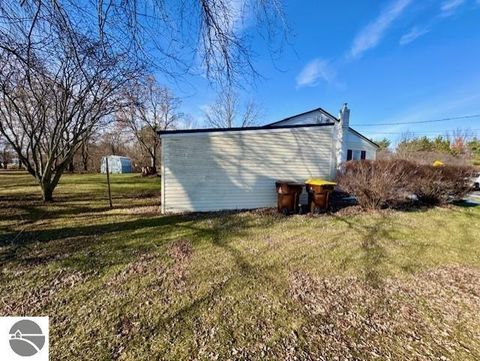 Tiny photo for 421 Brown Street, St Louis, MI 48880 (MLS # 1941534)