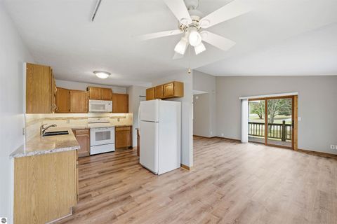 Tiny photo for 43984400 W Manhattan, Traverse City, MI 49685 (MLS # 1943936)