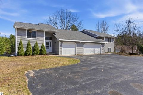 Tiny photo for 43984400 W Manhattan, Traverse City, MI 49685 (MLS # 1943936)