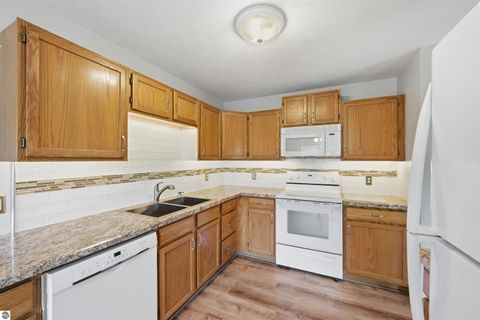 Tiny photo for 43984400 W Manhattan, Traverse City, MI 49685 (MLS # 1943936)