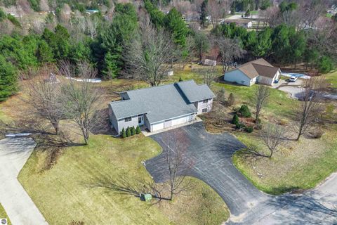 Tiny photo for 43984400 W Manhattan, Traverse City, MI 49685 (MLS # 1943936)