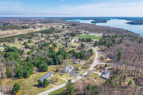 Tiny photo for 43984400 W Manhattan, Traverse City, MI 49685 (MLS # 1943936)