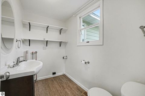 Tiny photo for 303 Orchard Avenue, Clare, MI 48617 (MLS # 1941695)