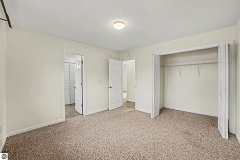 Tiny photo for 303 Orchard Avenue, Clare, MI 48617 (MLS # 1941695)