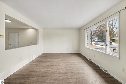 Tiny photo for 303 Orchard Avenue, Clare, MI 48617 (MLS # 1941695)