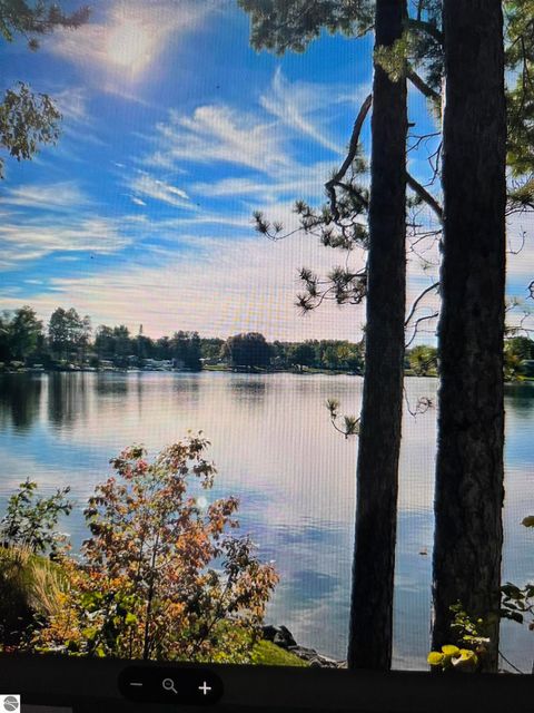 Tiny photo for 5033 Bliss Lane, Hale, MI 48739 (MLS # 1945267)