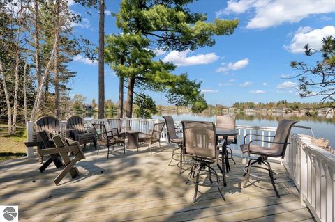 Tiny photo for 5033 Bliss Lane, Hale, MI 48739 (MLS # 1945267)