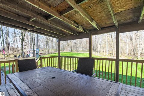 Tiny photo for 4537 N Caris Road, Edmore, MI 48829 (MLS # 1944226)