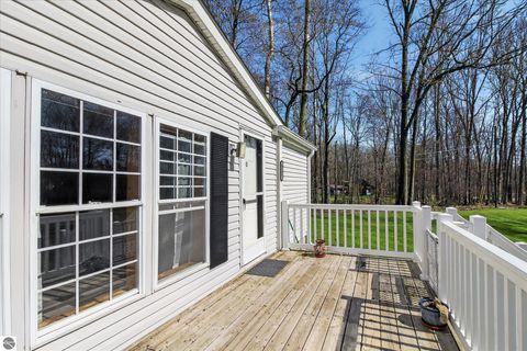 Tiny photo for 4537 N Caris Road, Edmore, MI 48829 (MLS # 1944226)