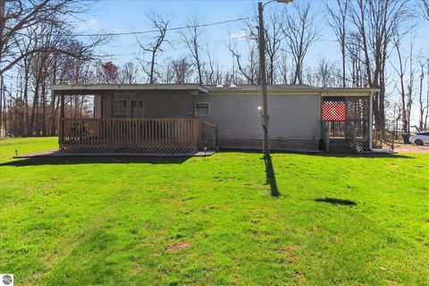 Tiny photo for 4537 N Caris Road, Edmore, MI 48829 (MLS # 1944226)