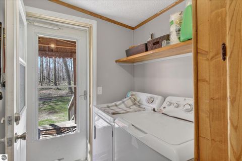 Tiny photo for 4537 N Caris Road, Edmore, MI 48829 (MLS # 1944226)